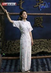 穿到民国吃瓜看戏60,吃瓜看戏，见证风云变幻