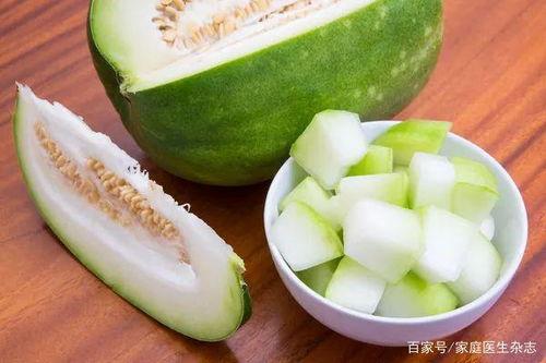吃瓜湿气大吗,吃瓜也能湿气重？揭秘夏日消暑美食的养生之道  第1张